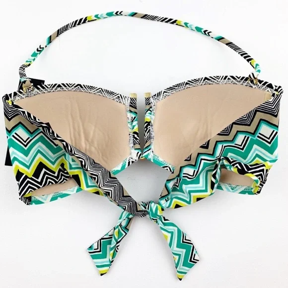 La Blanca Emerald Sahara Chevron Bandeau Bikini Top with Removable Strap - Picture 6 of 10